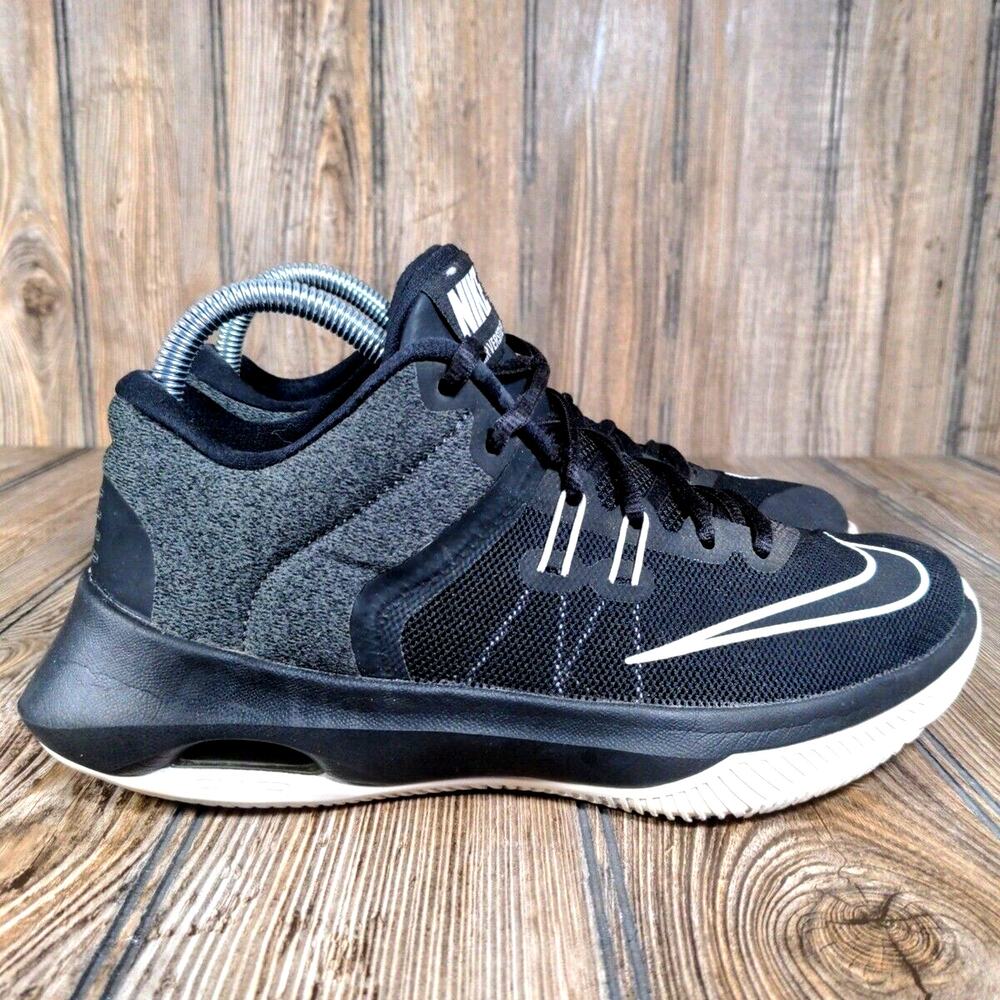 Nike Air Versitile II Black White Basketball‎ Shoes Sneakers Women Size 6.5